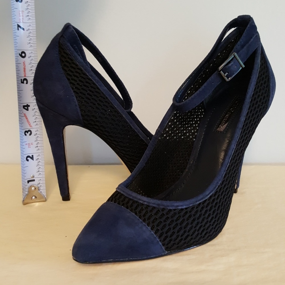 BCBG Navy & Black Mesh Pumps